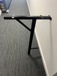 Cantilever Desk leg for worktops and desks